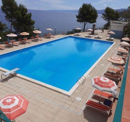 Camping & Village Rais Gerbi Pollina Bagian luar foto