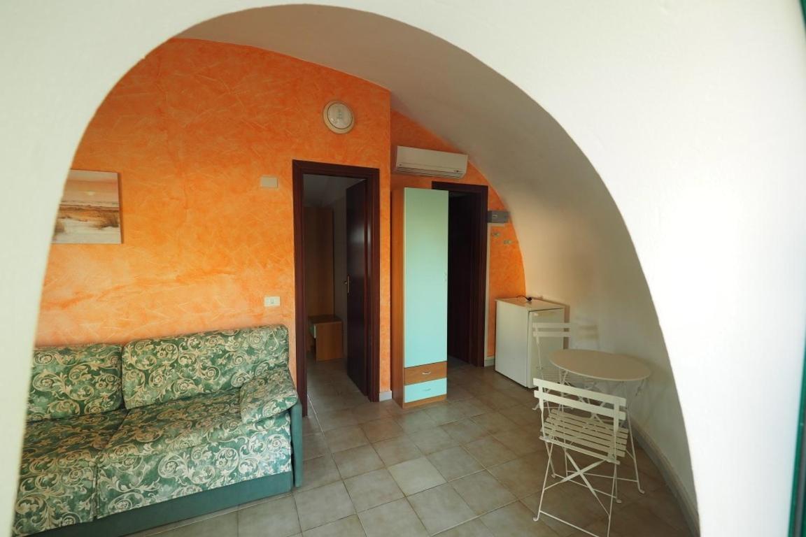 Camping & Village Rais Gerbi Pollina Bagian luar foto
